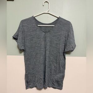Icebreaker Merino Wool Gray V-Neck Short Sleeve Tee